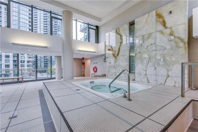 Lakefront Living Downtown Toronto - Free Parking, Gym, Indoor Pool 외부 사진